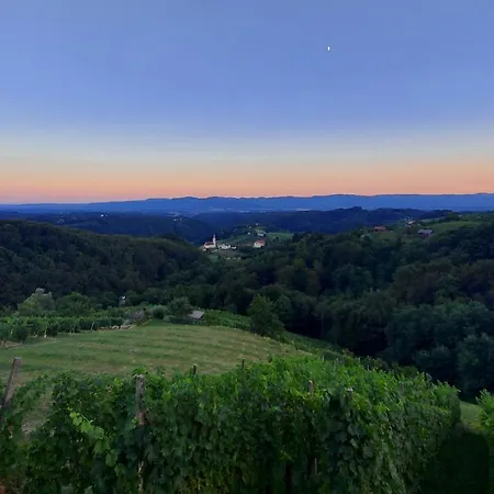Hiska Oddiha - Casa vacanze Sromlje