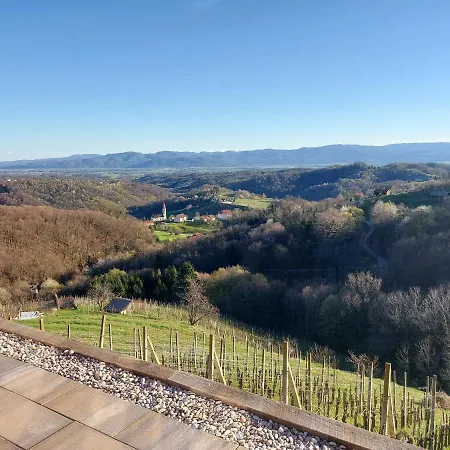 Hébergement de vacances Hiska Oddiha -